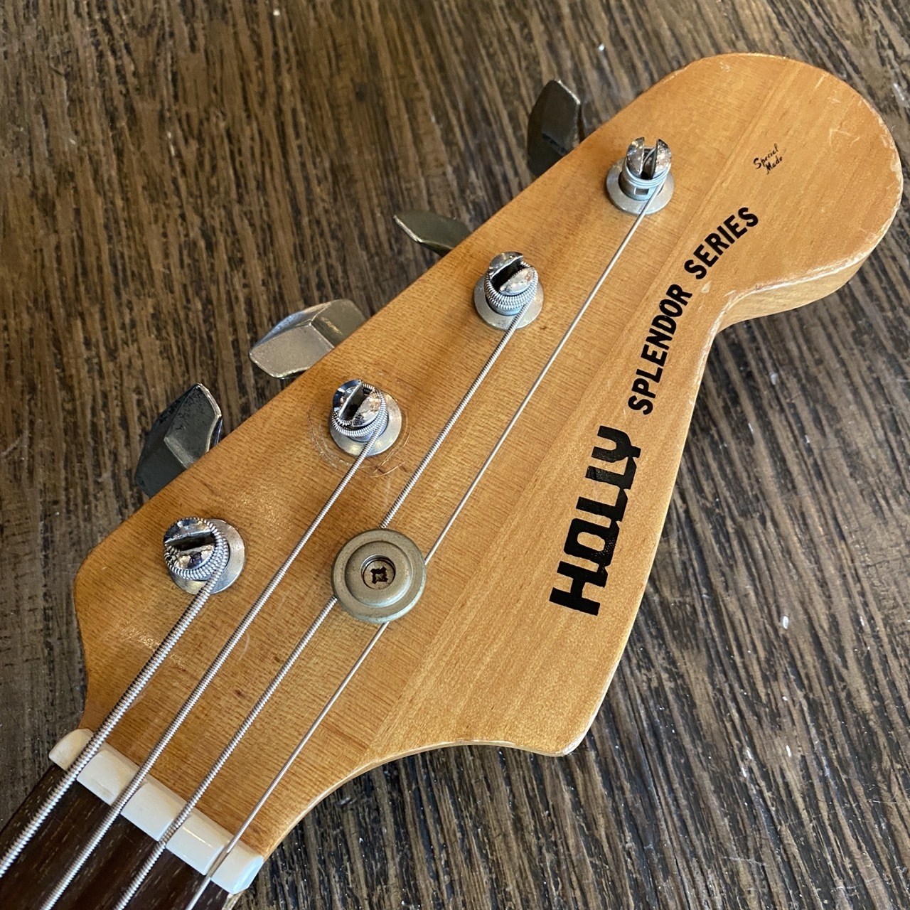 HOLLY Splendor Series Electric Bass Guitar（中古/送料無料）【楽器