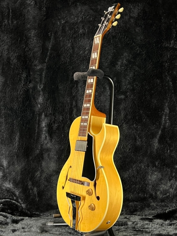 Archtop Tribute AT102J -Light Amber  Natural-【中古品】【2.32kg】【金利0%対象】（中古）【楽器検索デジマート】