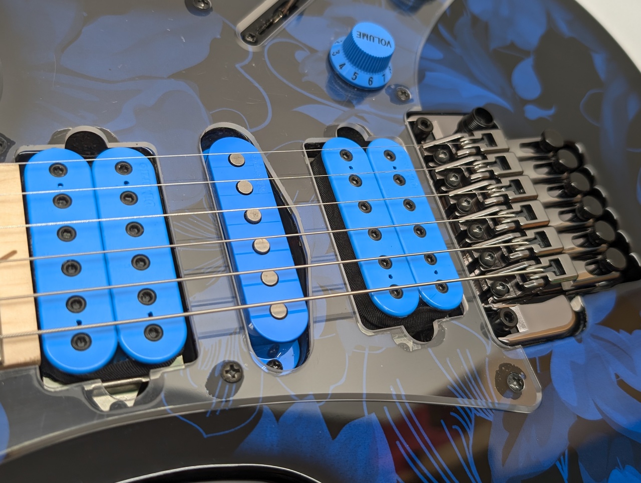 【8/24迄限定値下げ】Ibanez JEM77P スティーブ・ヴァイ モデル Ibanez Ibanez(アイバニーズ) JEM77P BFP スティーヴ・ヴァイ