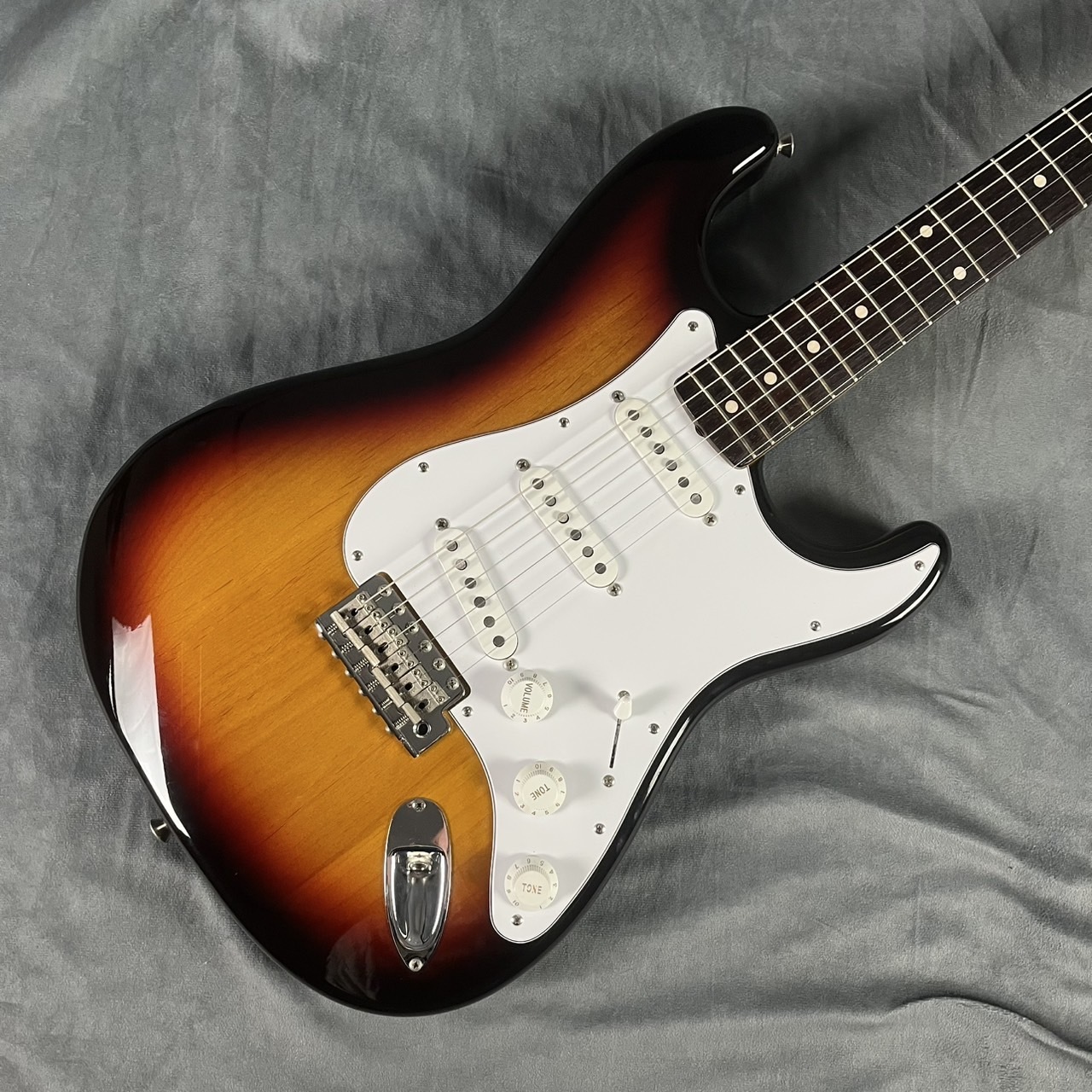 Fender japan ST62 OTB 中古品 中古】Fender Japan / ST62 Order Model Shoreline Gold 【梅田