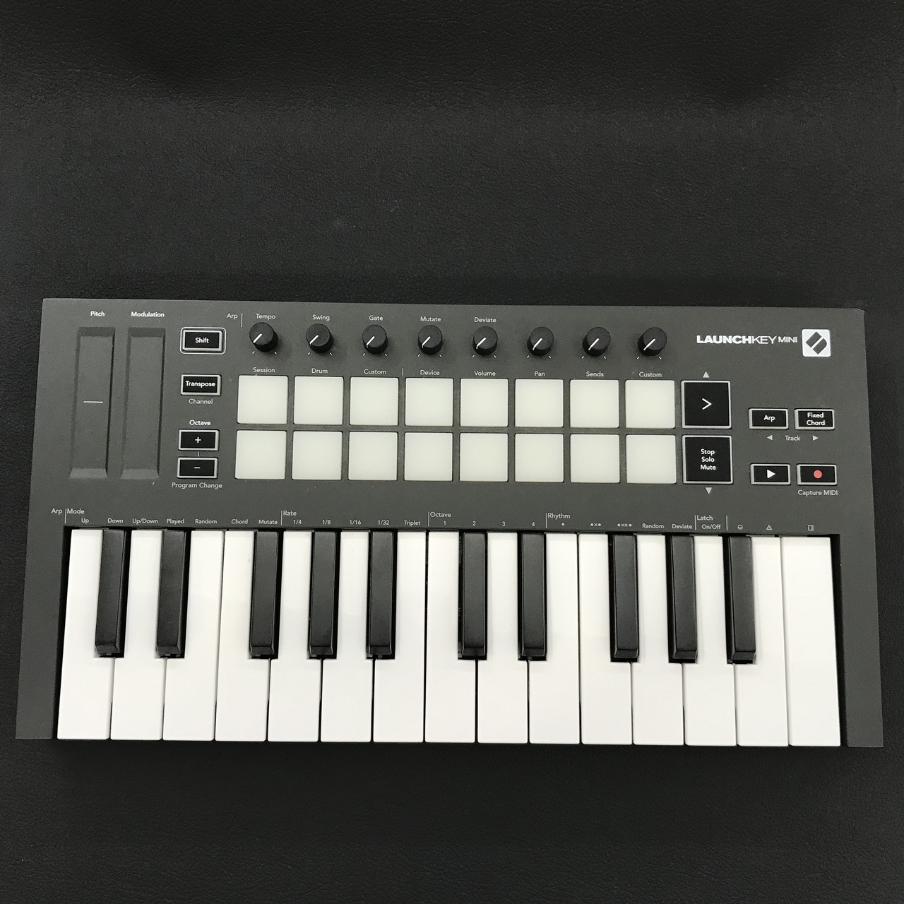 Novation Launchkey Mini MK3（中古）【楽器検索デジマート】