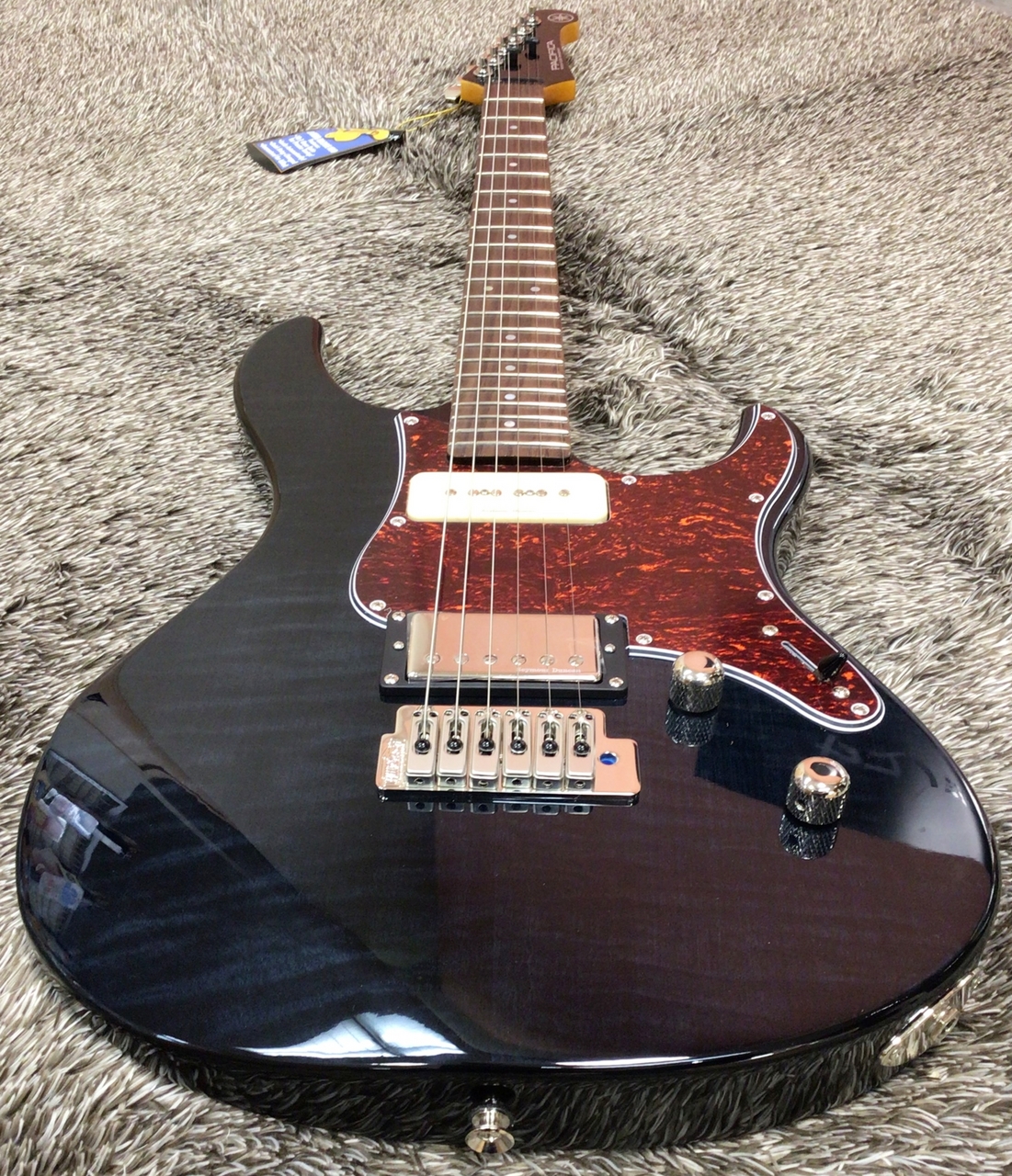 YAMAHA PACIFICA 611VFM TBL(トランスルーセントブラック)【大人気