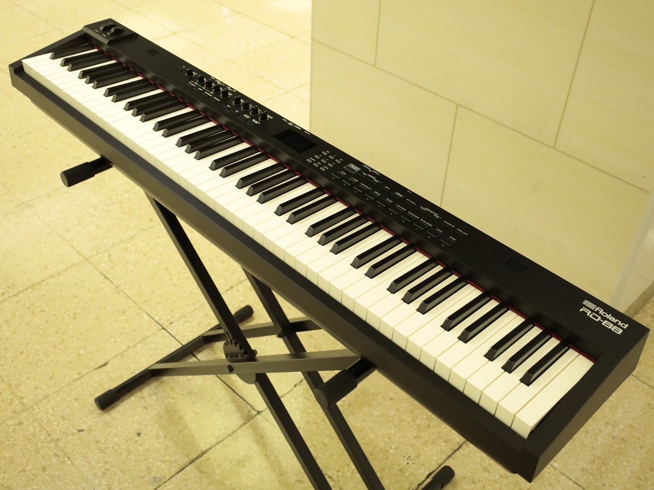 Roland RD-88 2020年製 [UM554]【神戸店在庫】（中古/送料無料）【楽器