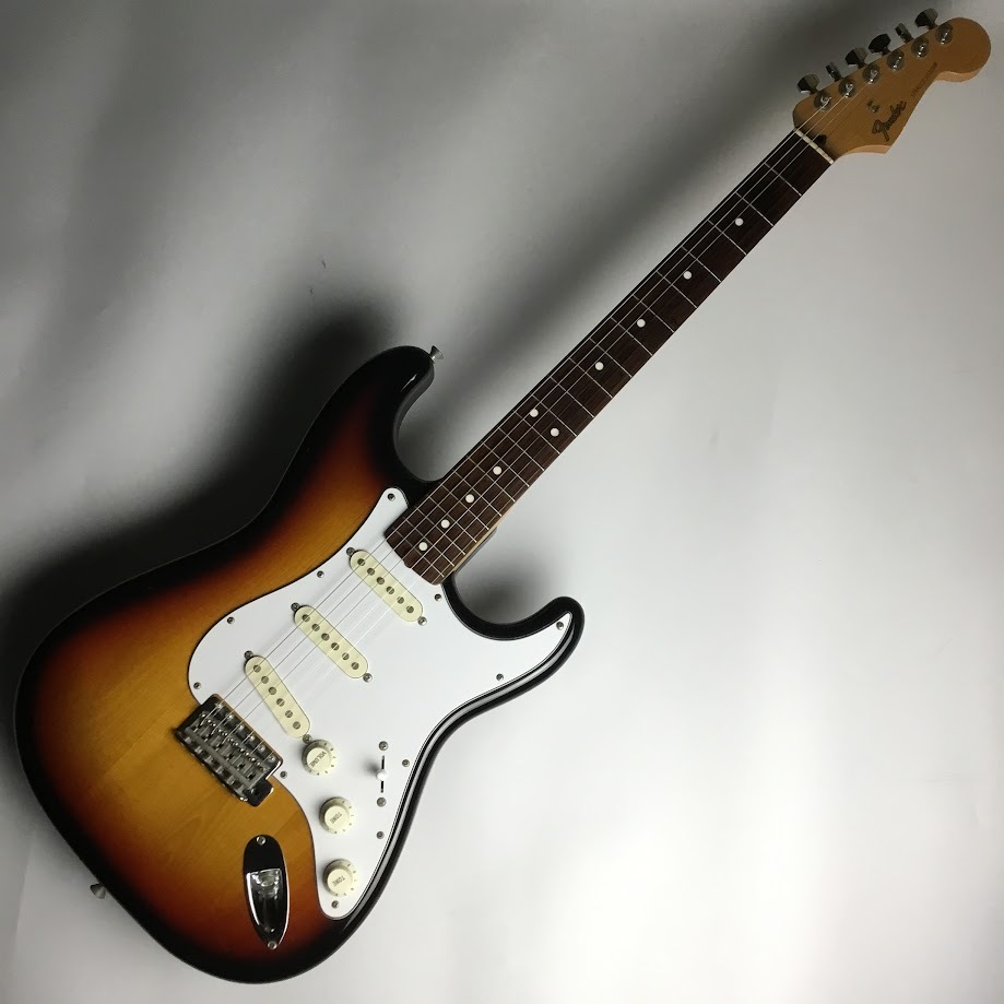 Fender Japan Stratocaster(ST-STD)（中古）【楽器検索デジマート】