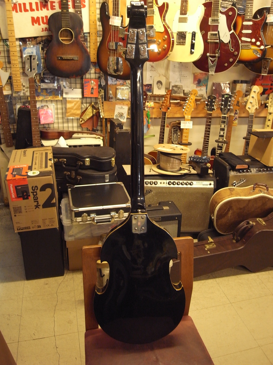 Firstman Baroque Custom（ビンテージ）【楽器検索デジマート】