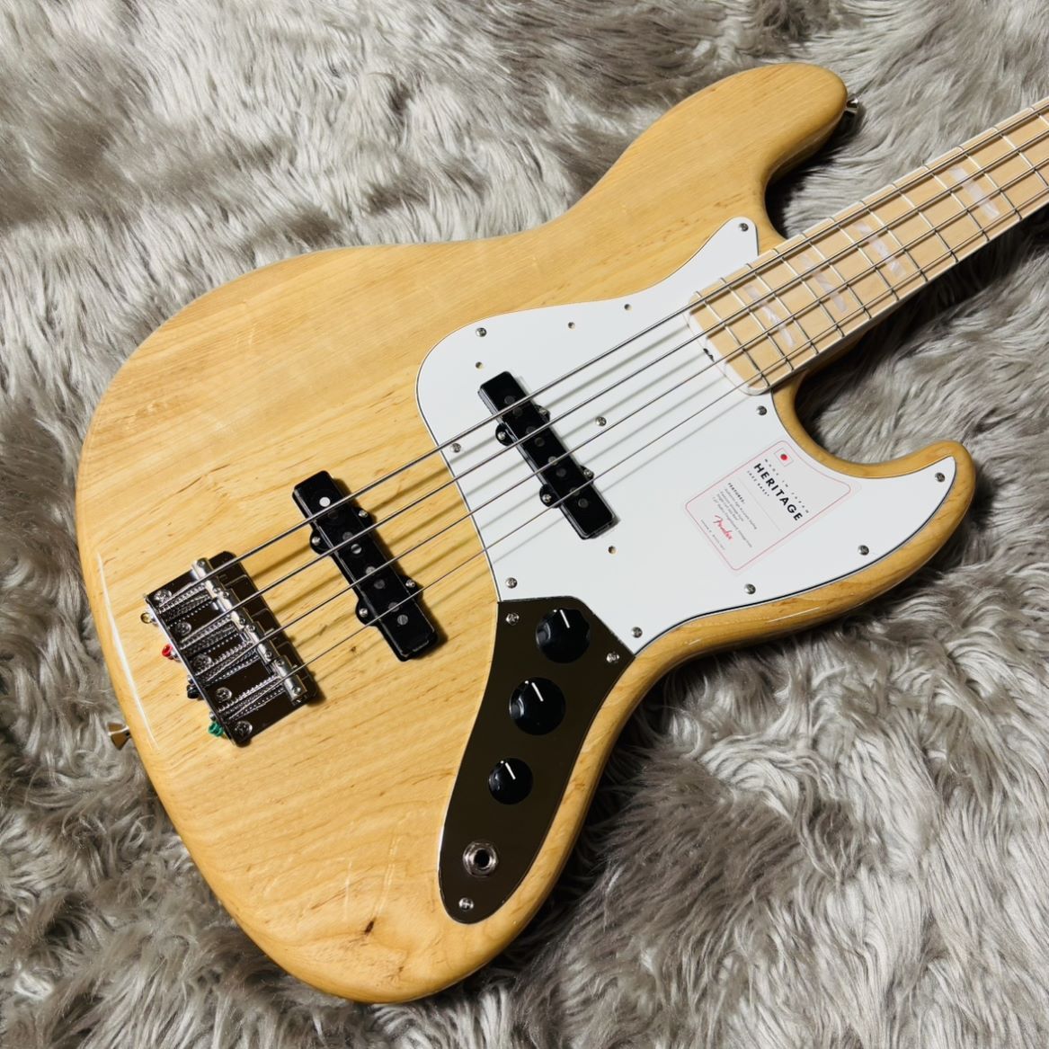 Fender Made in Japan Heritage 70s Jazz Bass Maple Fingerboard