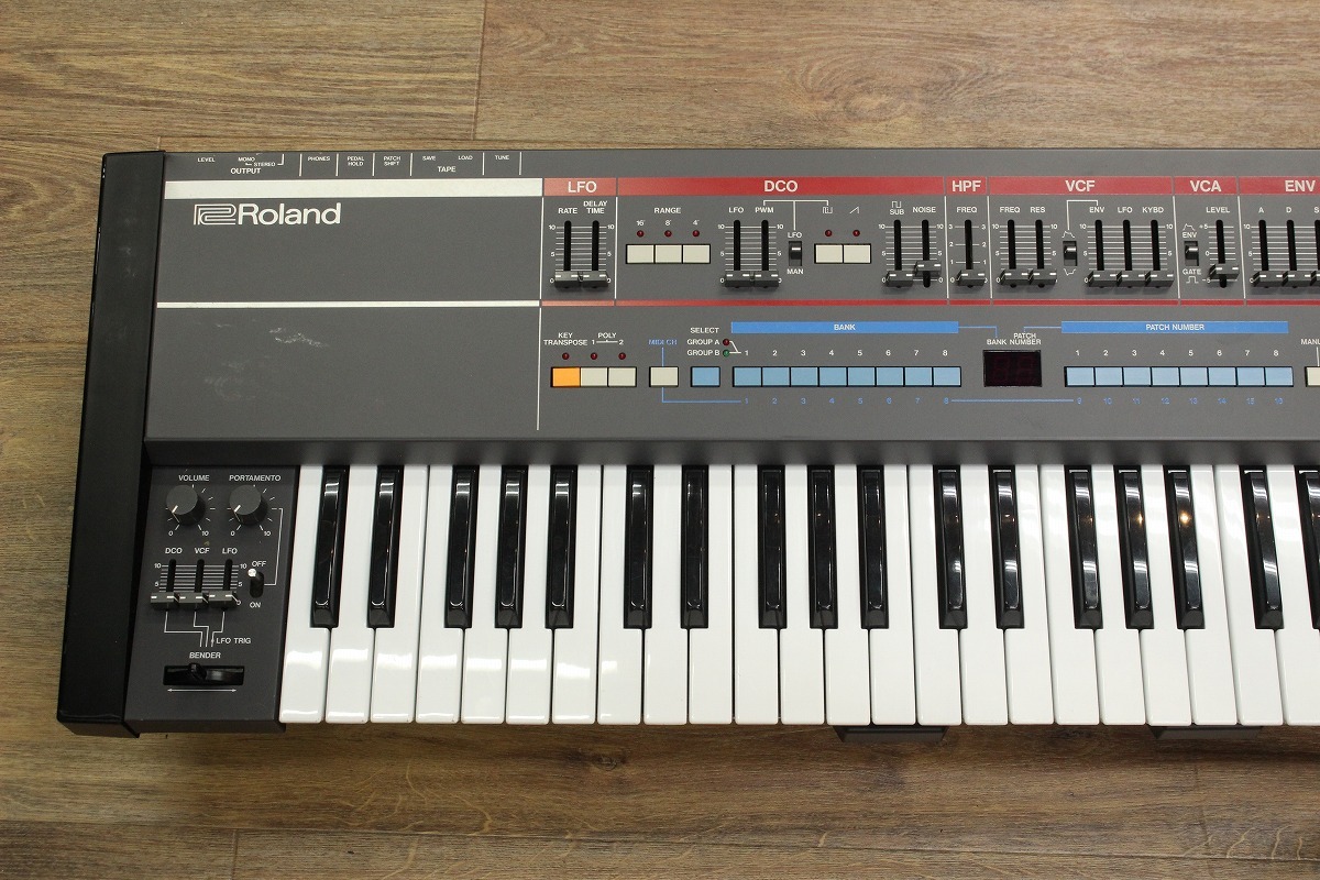 Roland JUNO-106-初期型-