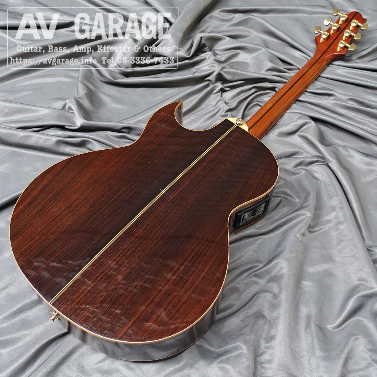 Greg Bennett　アコーステックギター チューナー付属 Amazon.co.jp: Samick Greg Bennett Design ST92