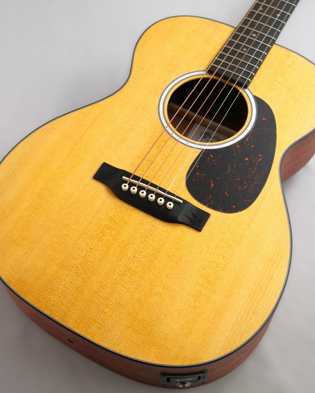 Martin 000JR-10E Shawn Mendes #3013562【シグネイチャーモデル