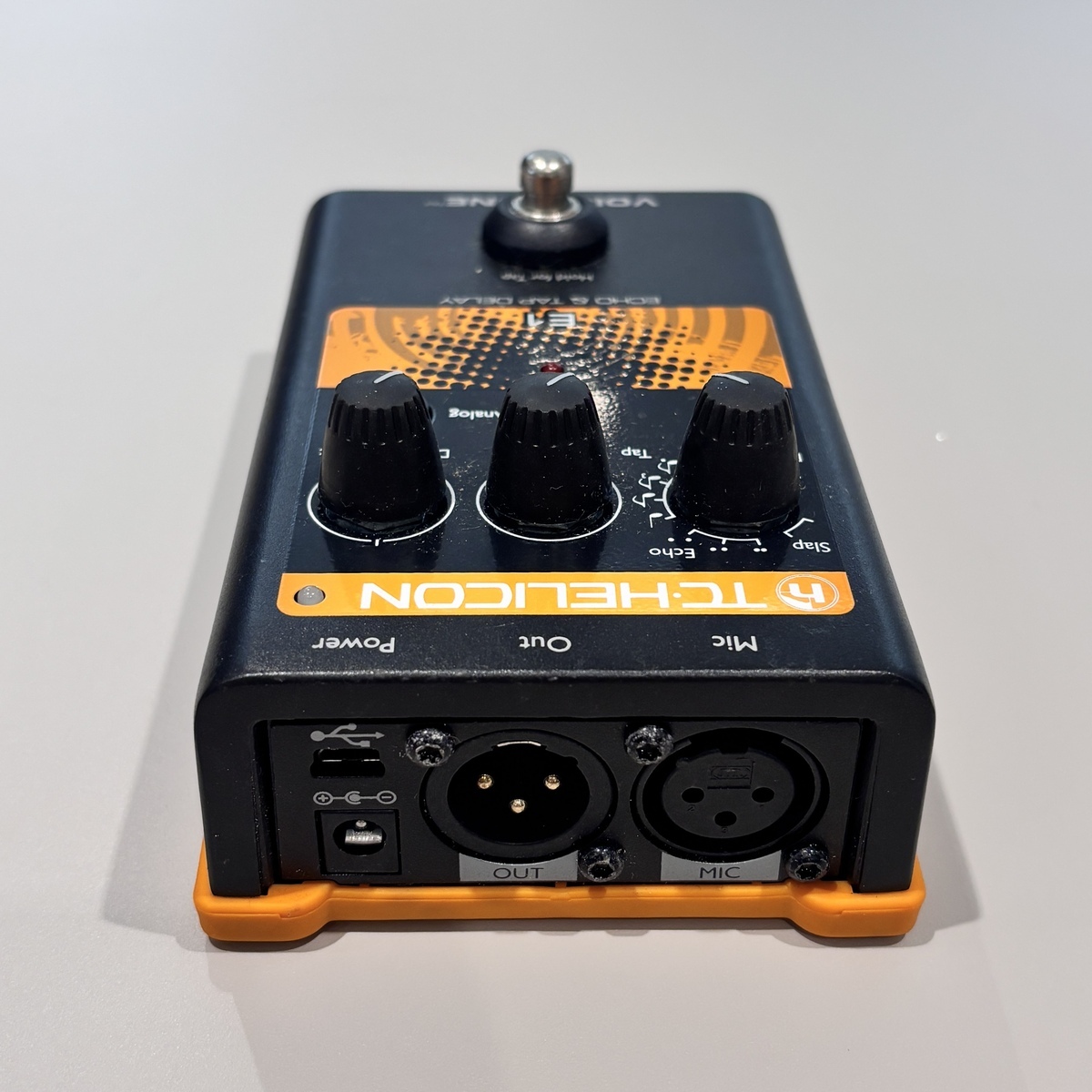 配信機器・PA機器・レコーディング機器 TC-HELICON E1 Echo & Tap Delay TC-Helicon VoiceTone E1 Vocal Echo and Delay Pedal | Sweetwater