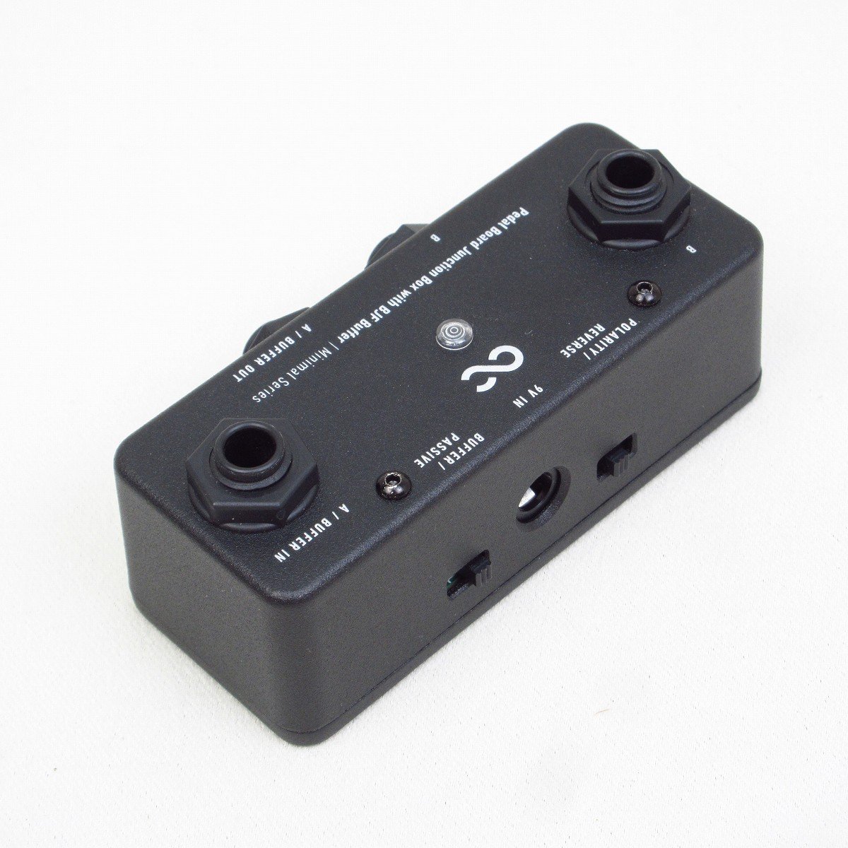 ONE CONTROL Minimal Series Pedal Board Junction Box with BJF