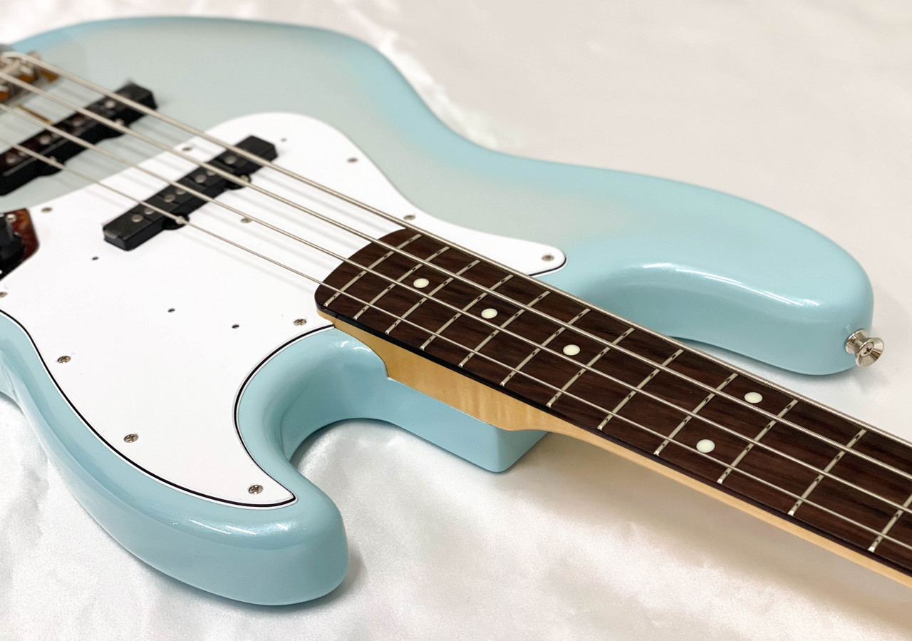 Fender Made in Japan Traditional 2025 Collection '60s Jazz Bass