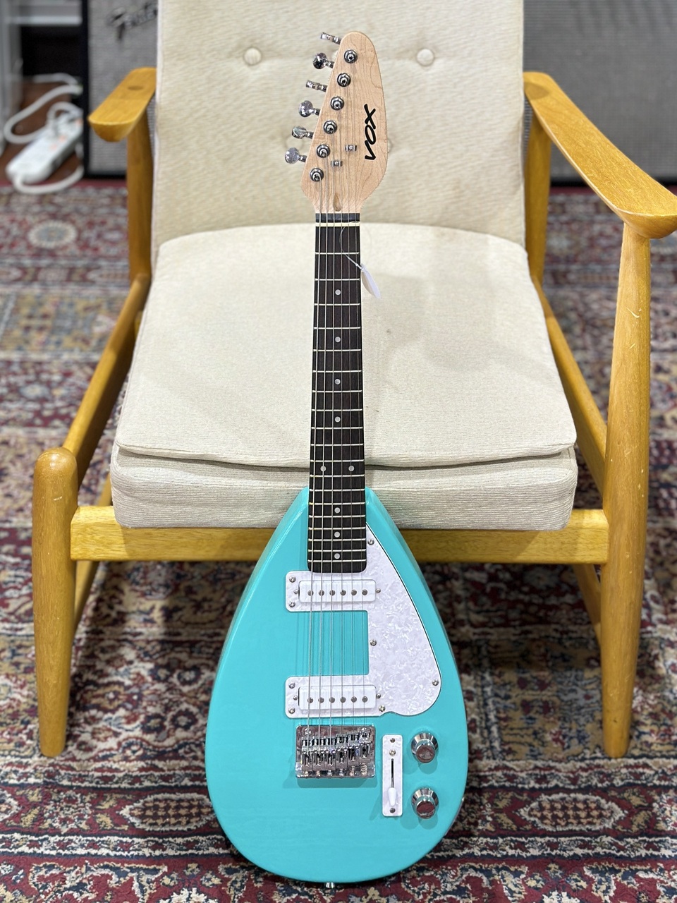 VOX MARK III MINI / Aqua Green 【鮮やかなカラーリングのミニギター。】（新品/送料無料）【楽器検索デジマート】