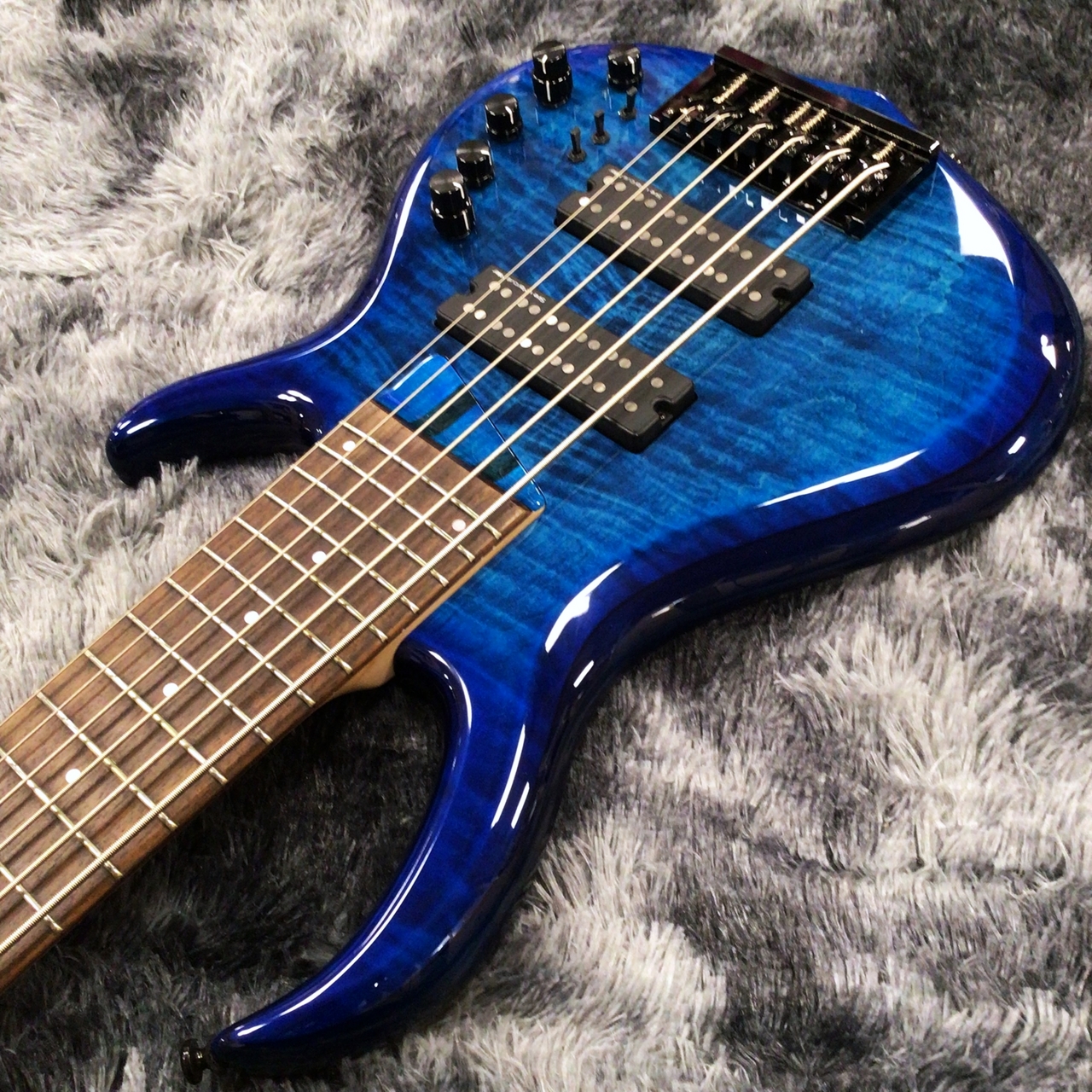 Sire Marcus Miller M7 6st TBL (Transparent Blue) 【マーカスミラー