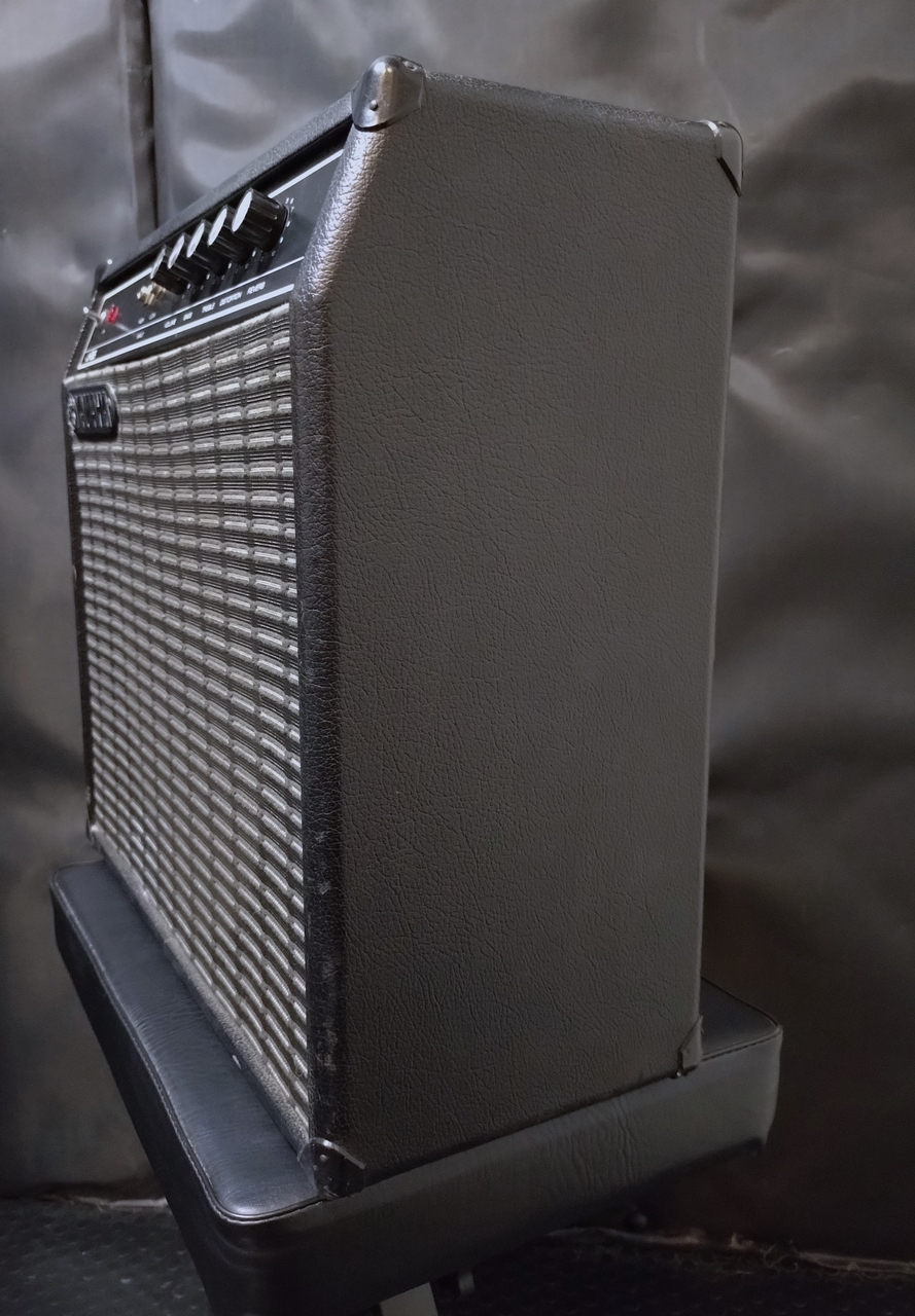 (最終値下げ)(年代物)美品YAMAHAトランジスタギターアンプJ55 逸品 YAMAHA J-55 Vintage Guitar Amplifier - メルカリ