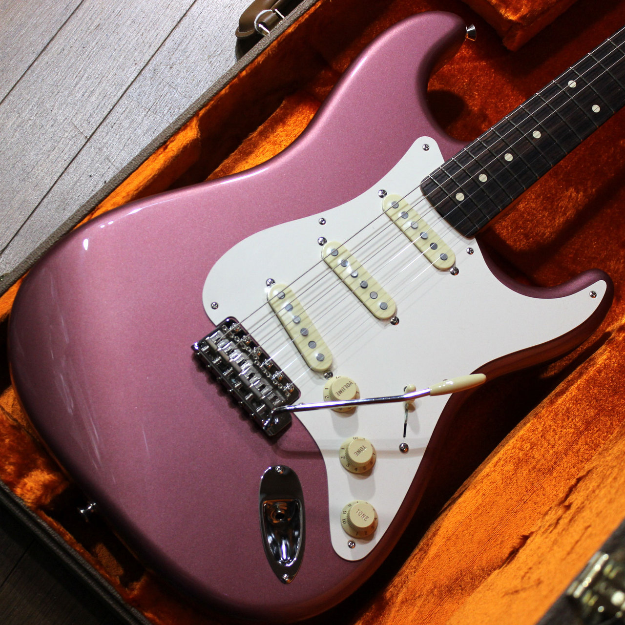 Limited Char Stratocaster® Burgundy Char Stratocaster Burgundy - FUZZFACED
