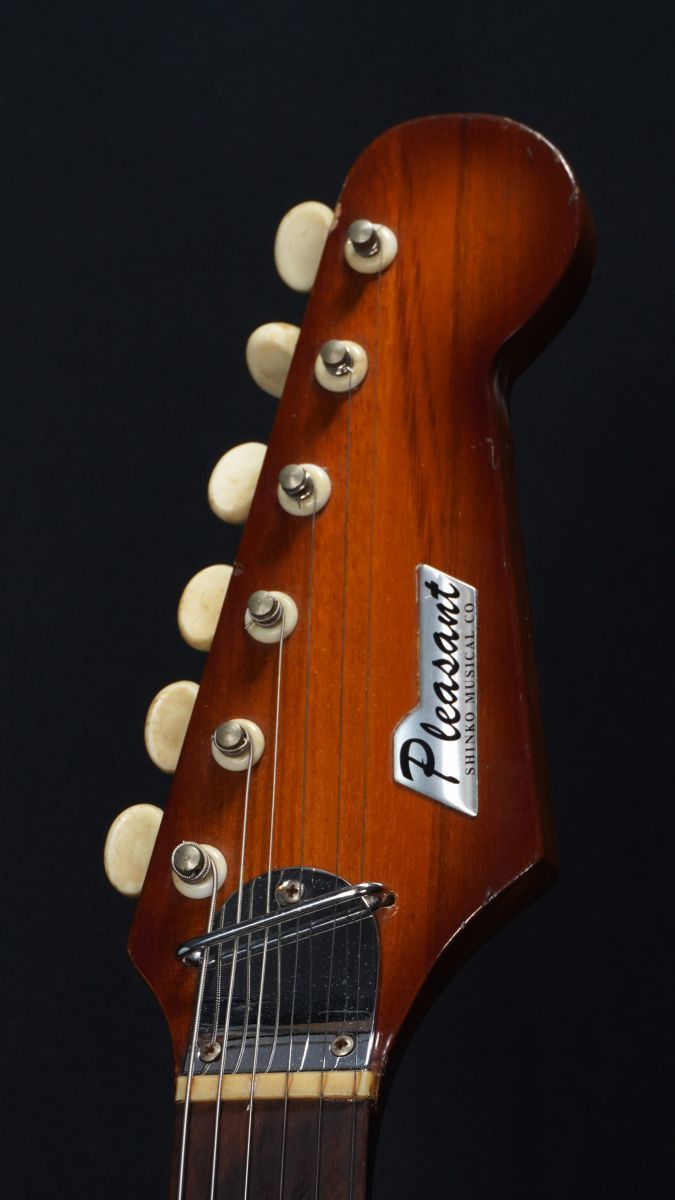 PLEASANT エレキギター　日本製ビンテージ PLEASANT SEL-220 KAWAI ジャズマスもどきビザール調整完了