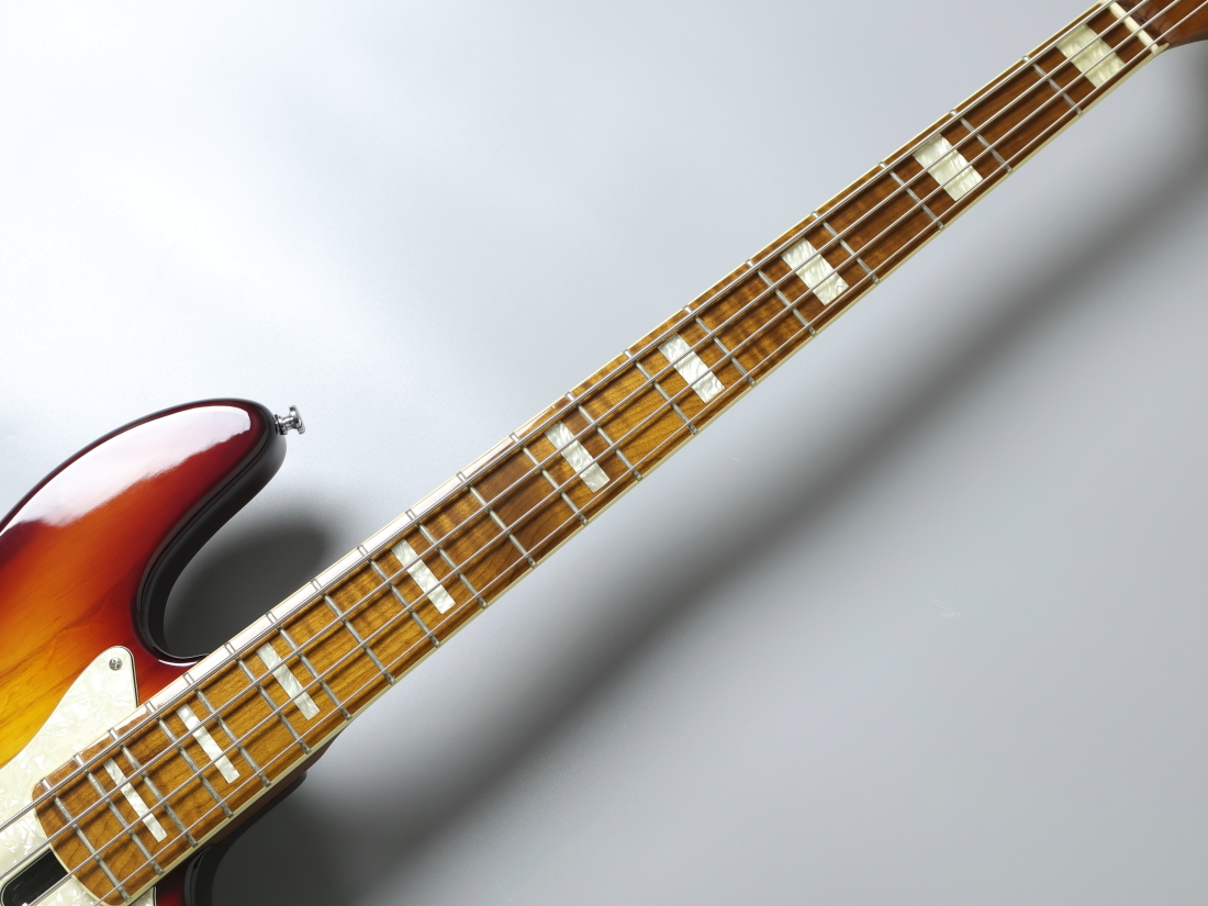 Sire V8 4st -TS-【4.78kg】（新品）【楽器検索デジマート】