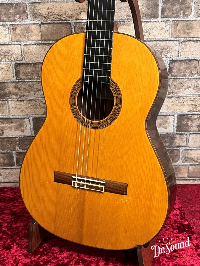 フラメンコギター　コンデエルマノス A26 Gravina 2013 AURA 手工ギターカタログ