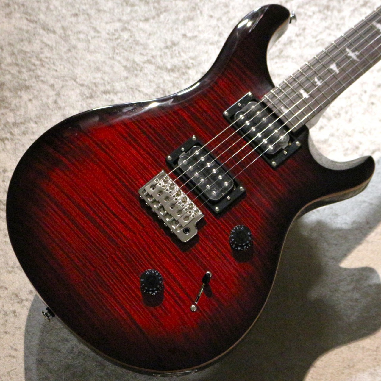 Paul Reed Smith(PRS) 【超良杢!】SE Custom24 -Fire Red Burst- #G008948【3.83kg】【入門用にもおススメ】