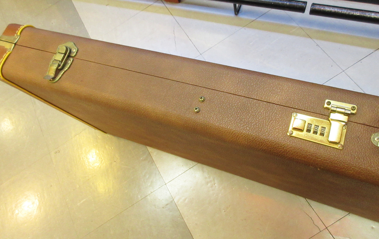 Gibson Thunderbird ハードケース（中古）【楽器検索デジマート】