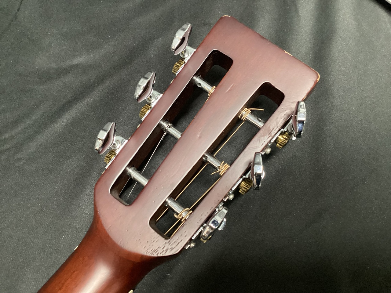 Vintage Guitars VE880 Vintage Burst (ヴィンテージ ビンテージ