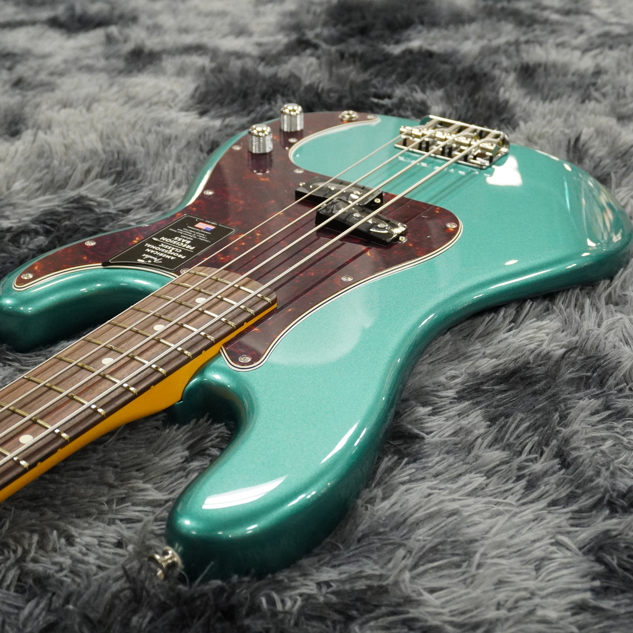 大幅値下げ　DJブース　グリーン　おしゃれ　モダン　ビンテージ Fender American Professional Classic Precision Bass Faded