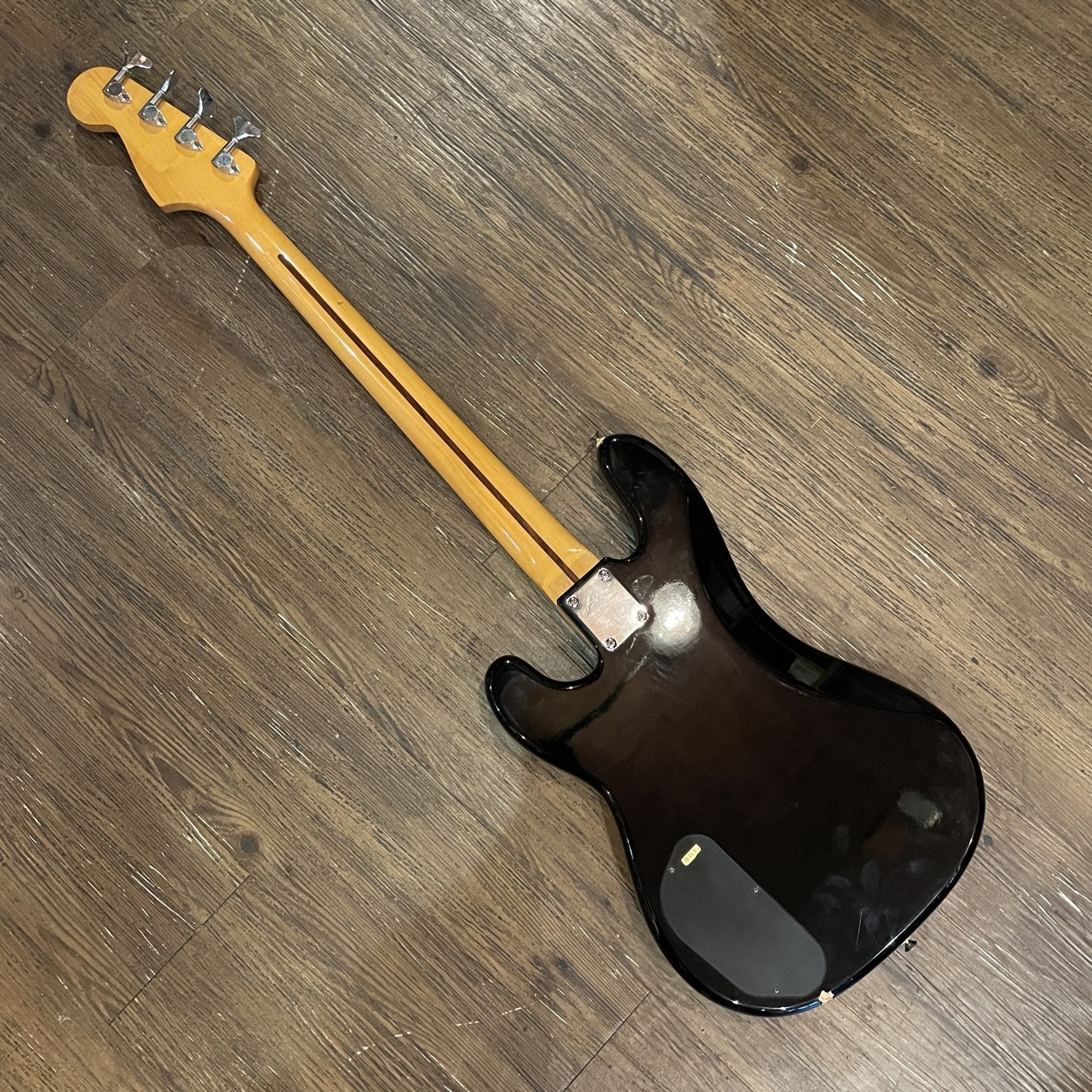 Mad Axe BY Aria ProⅡエレキベース レザーケース付き【整備品】 Aria Pro II Mad Axe by Aria proII Electric Bass（中古/送料
