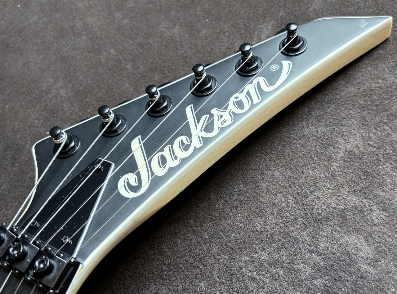 Jackson JS32 DKA Dinky Arch Top Satin Black（中古）【楽器