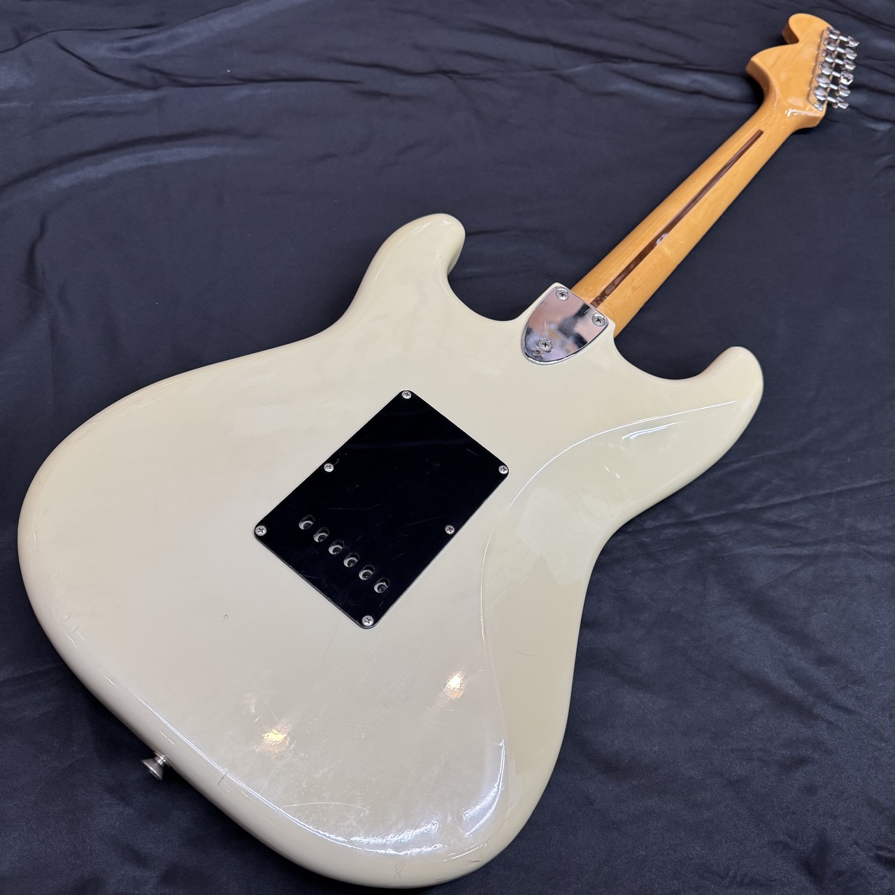 トーカイ　tokai ストラトキャスター　アイボリー　クリーム mt0182677_m.jpg