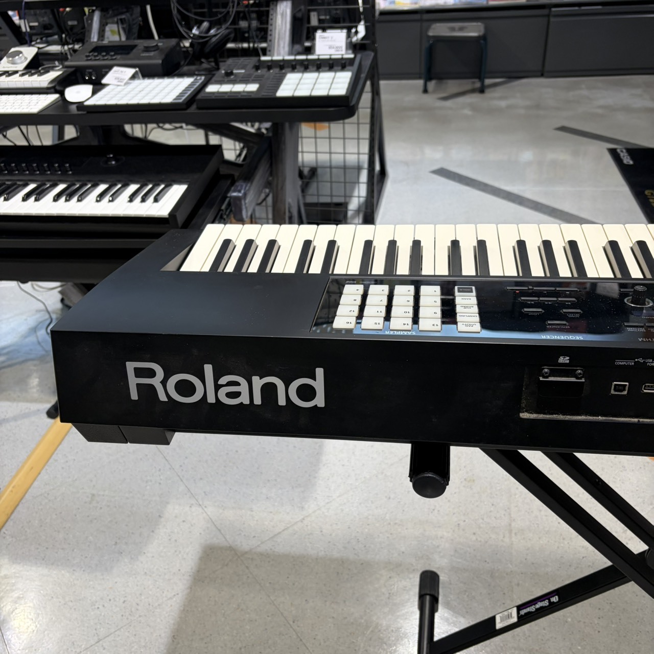 Roland FA-08（中古/送料無料）【楽器検索デジマート】