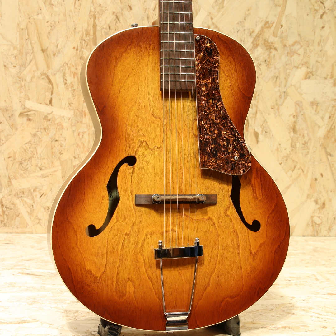 Godin 5th Avenue セミアコースティックギター Godin 5th Avenue セミアコースティックギター Godin 5th Avenue
