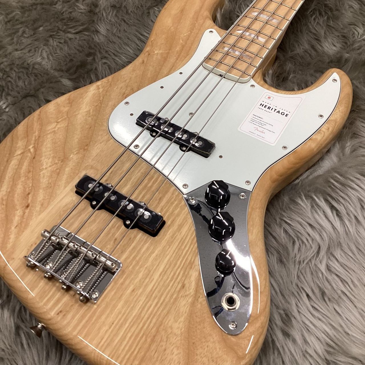 Fender Made in Japan Heritage 70s Jazz Bass Maple Fingerboard