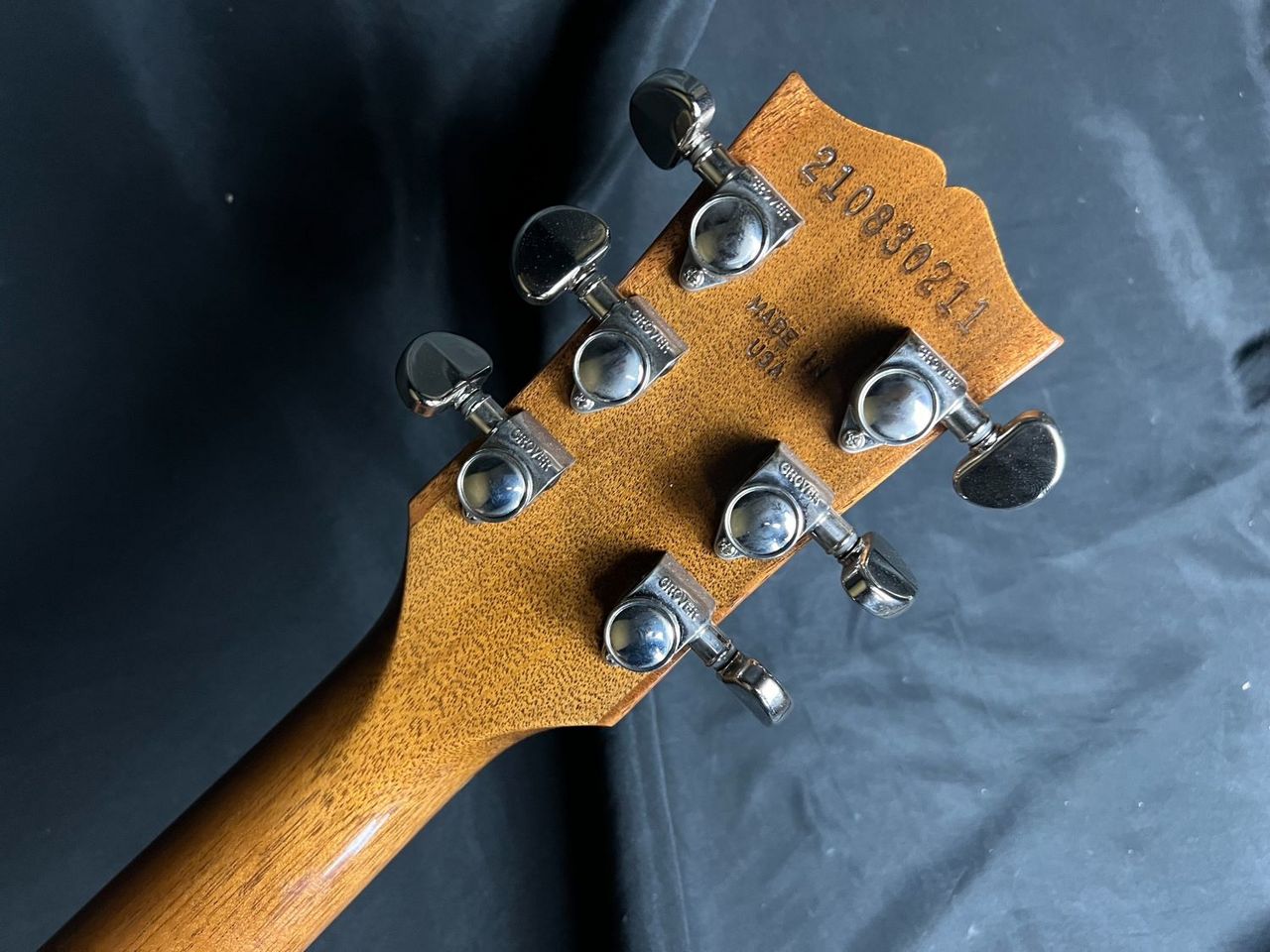 Gibson Les Paul Classic Honeyburst レスポールクラシック（新品/送料