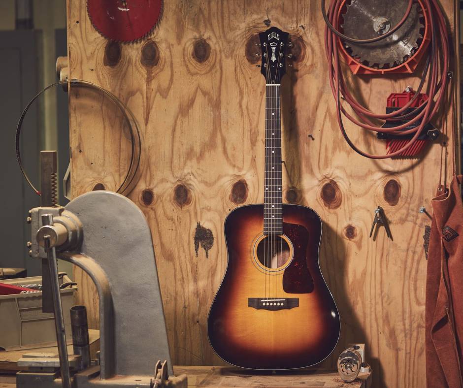 GUILD USA / D-40 TRADITIONAL -ANTIQUE BURST- 【ローン金利0