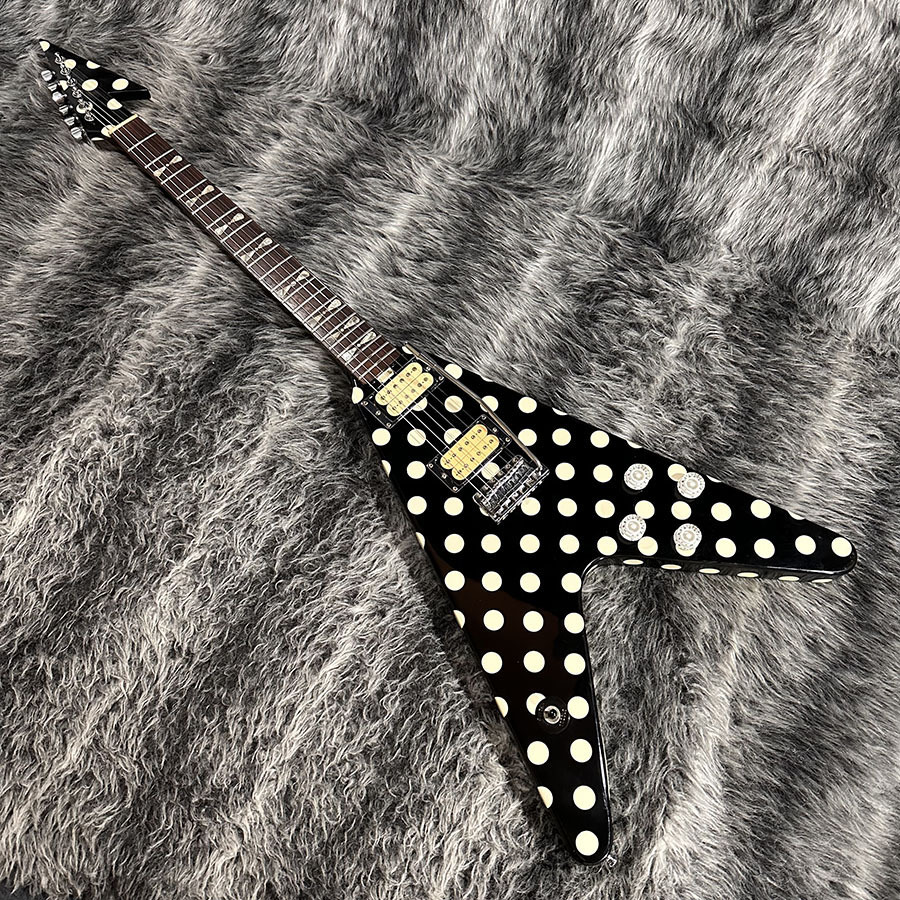 ジャンク品 ポルカドットV Flying V ギター - 楽器/器材