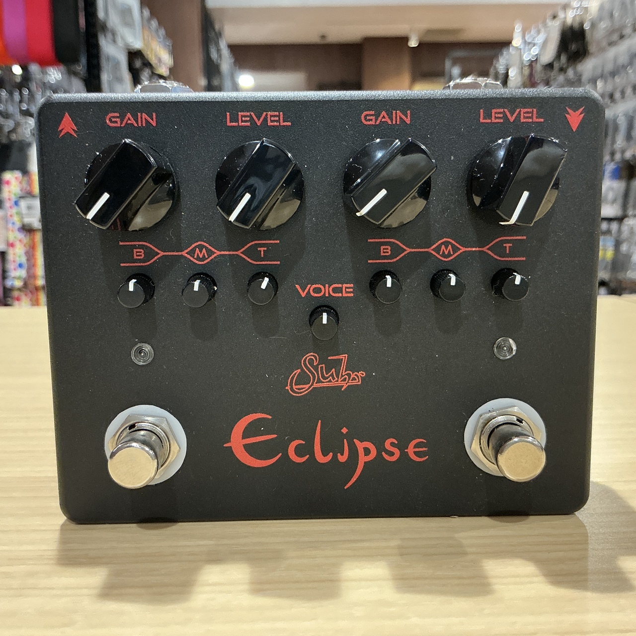 Suhr Eclipse おまけフットスイッチ付き SUHR / Eclipse ディストーションの特徴と使い方などをレビュー