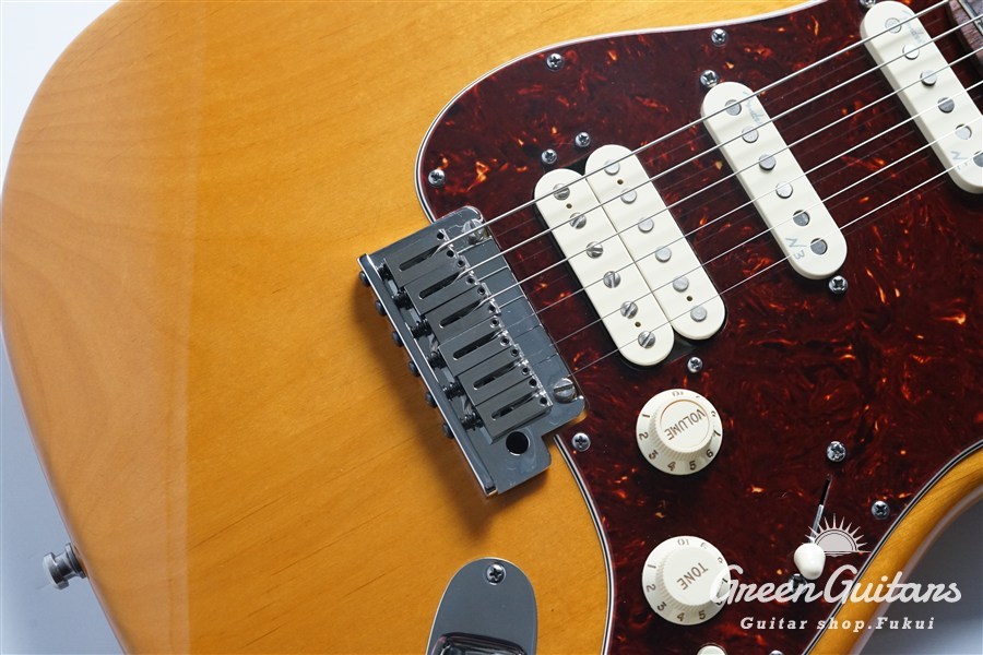 Fender American Deluxe Stratocaster N3 HSS - Amber（中古）【楽器