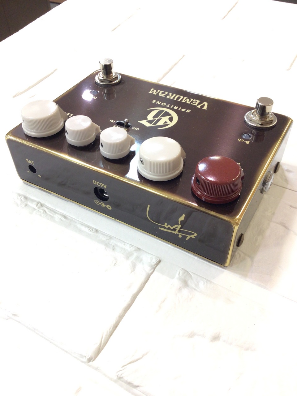 パパライオン Vemuram SPIRITONE パパライオン Vemuram SPIRITONE Product | Vemuram Custom Pedals