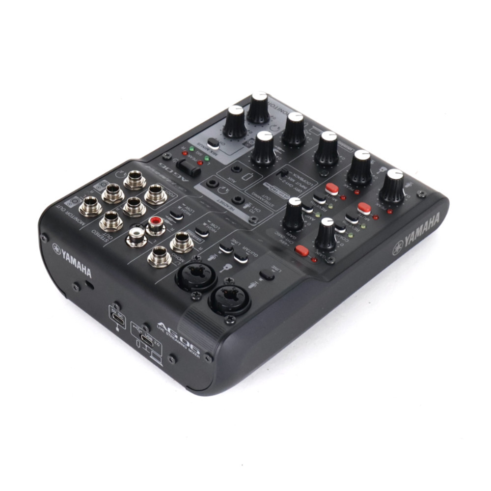 DTM/DAW YAMAHA AG06 MK2 BLACK