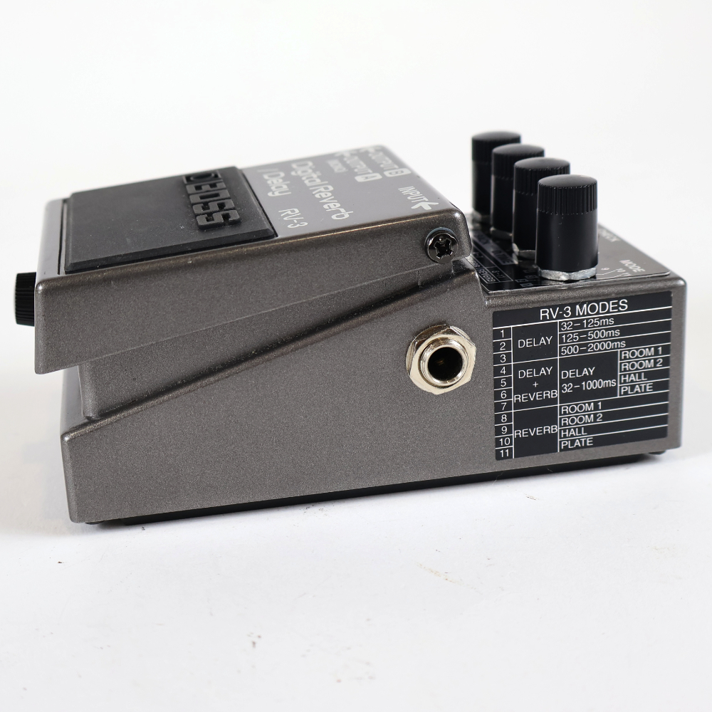 BOSS 【中古】 デジタルリバーブ ディレイ エフェクター BOSS RV-3