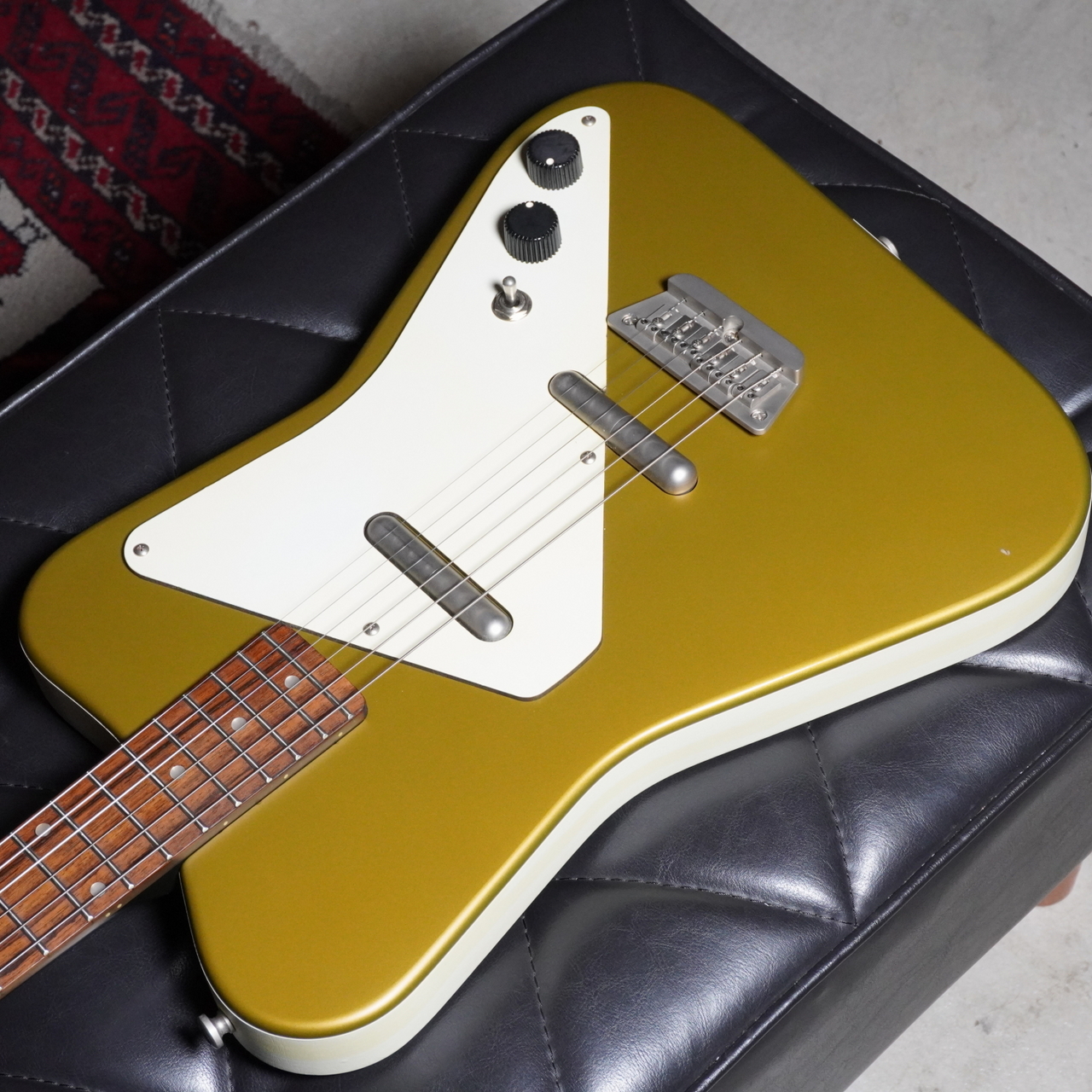 Danelectro Dano Pro Reissue Gold（中古）【楽器検索デジマート】