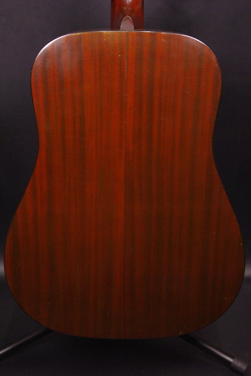 Martin D-18（ビンテージ）【楽器検索デジマート】