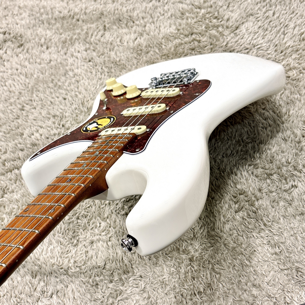 Sire S7 vin ホワイト 新品ソフトケース付き　ラリーカールトン監修 期間限定特価！】新品 SIRE(サイアー) / S7 3TS ストラトタイプ