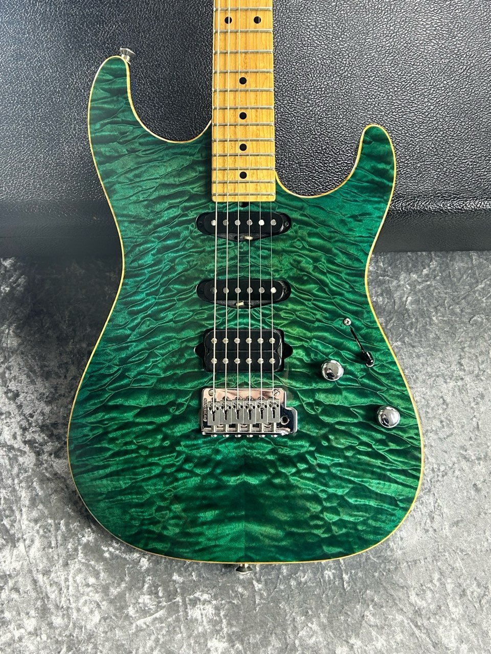suhr standard マッチングヘッド キルトトップ Suhr Standard Quilt