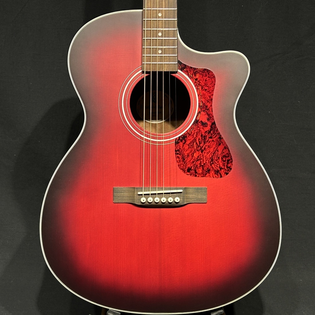 GUILD OM-240CE OXB Oxblood Burst（新品特価）【楽器検索