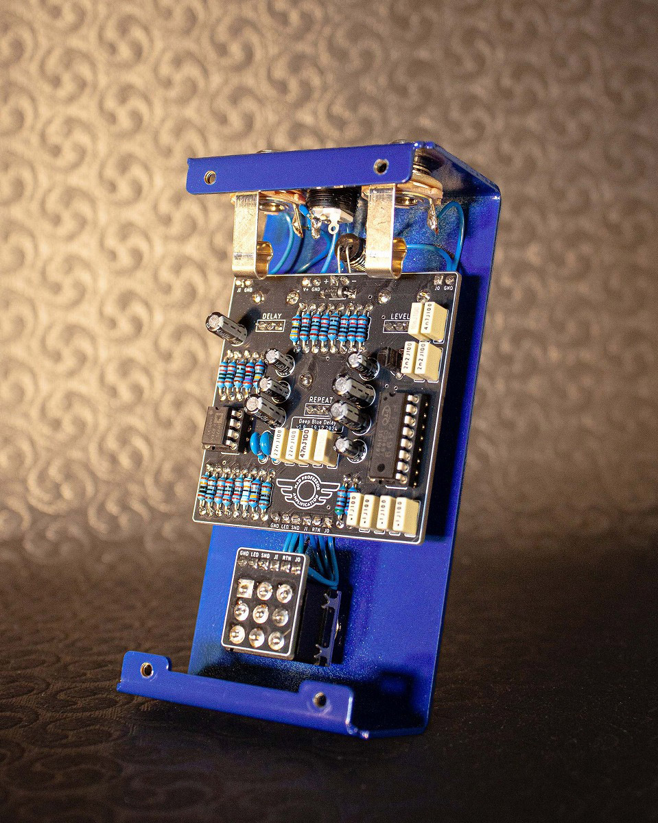 ギター MAD PROFESSOR Deep Blue Delay HW MAD PROFESSOR Deep Blue Delay ハンドワイアード Deep Blue Delay