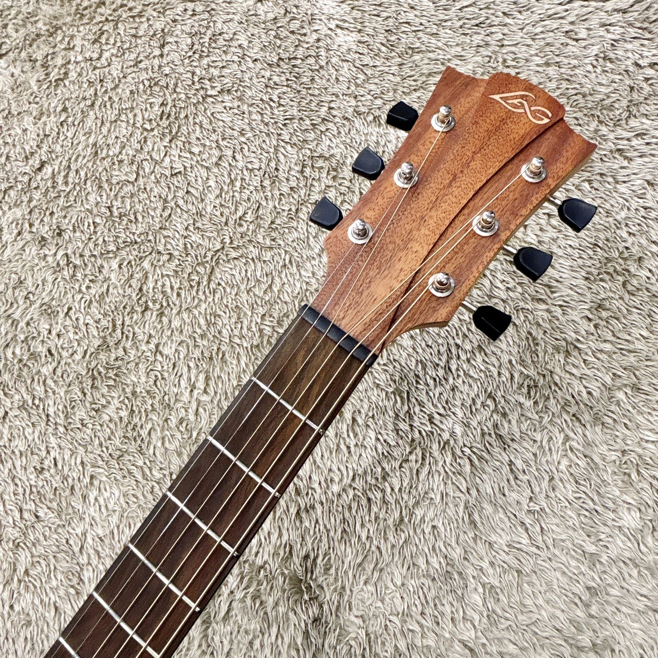 LAG GUITARSラグギター　T200D アコースティックギター LAG Guitars TL70D Natural Dreadnought Lefty【アウトレット特価