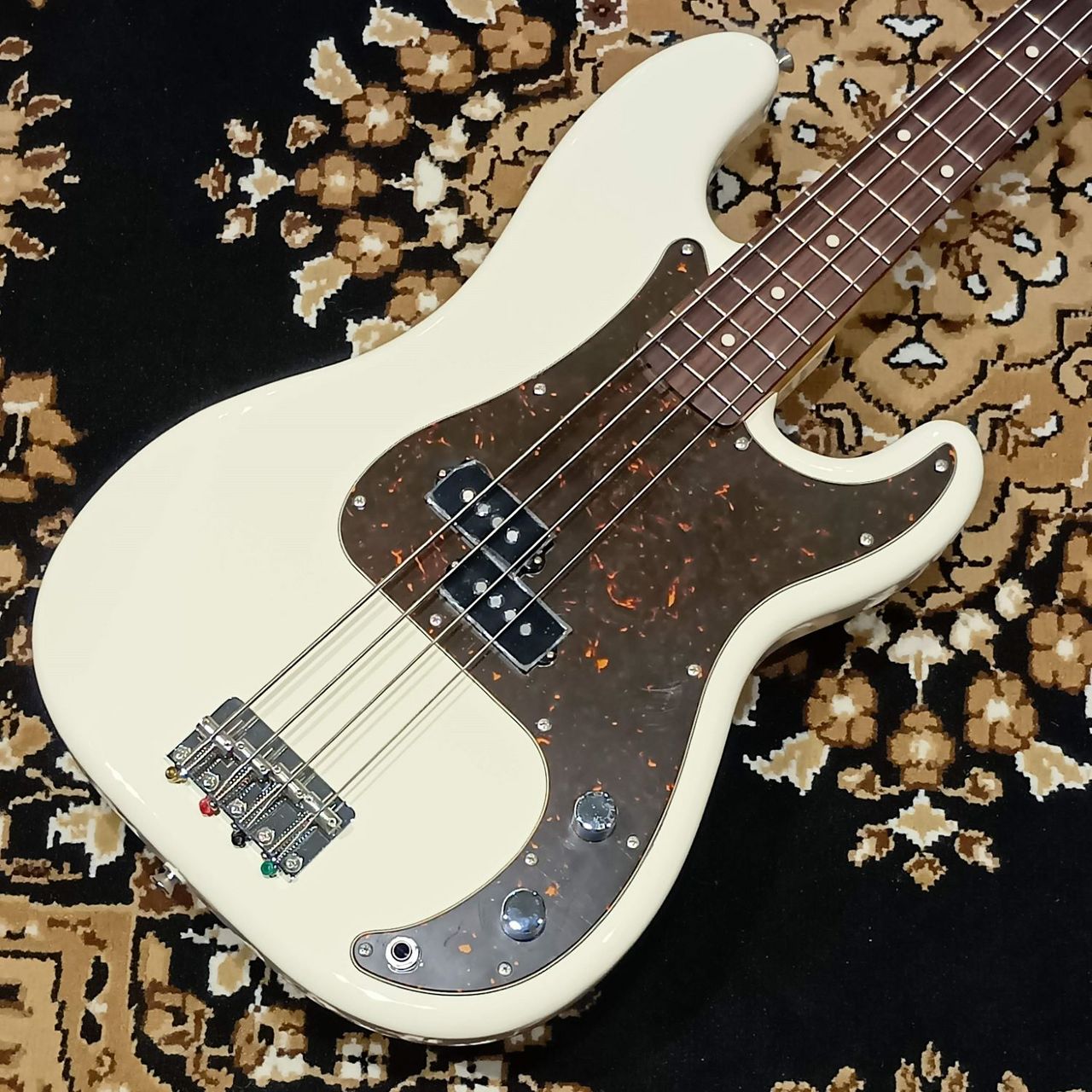 HISTORY HPB-Standard VWH Vintage White 日本製エレキベース