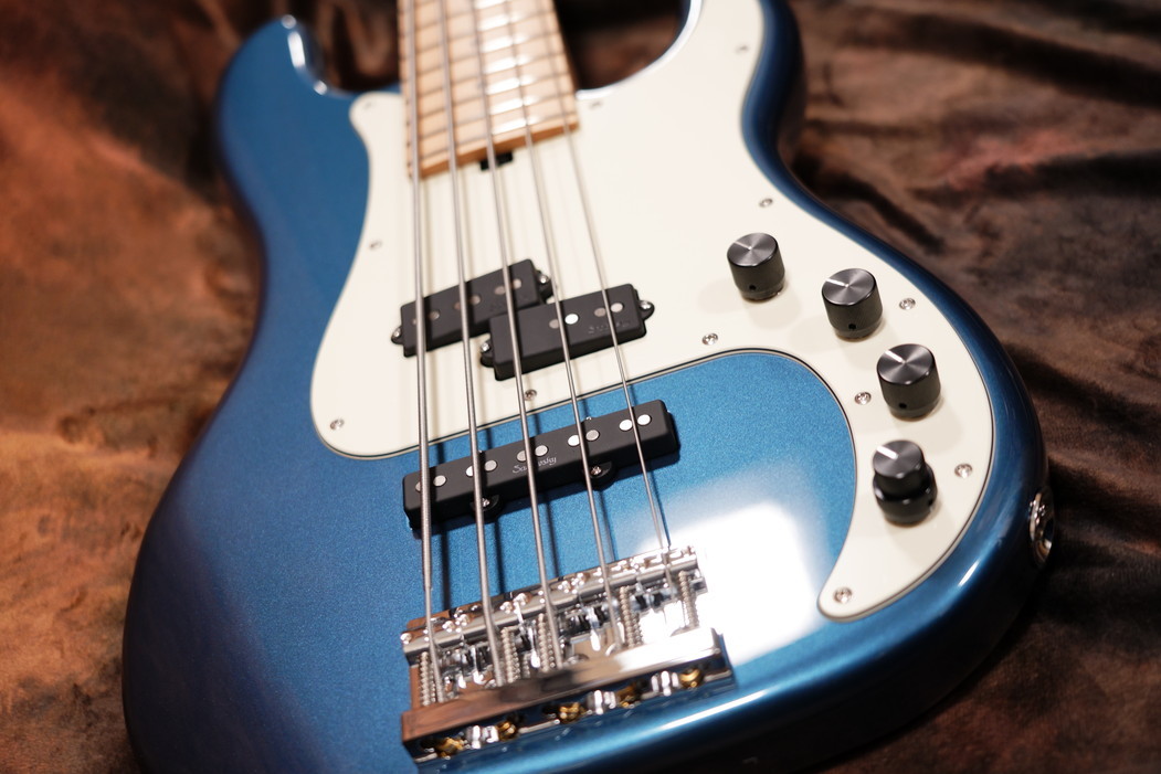 Sadowsky MetroLine 21-Fret Hybrid P/J Bass, Swamp Ash Body